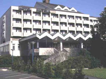 Hotel Patria Pecs Exterior photo